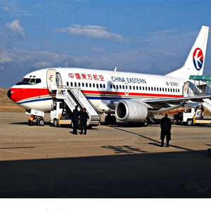 博乐阿拉山口机场物流航空快运业稳步发展的原因是什么？